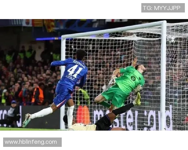 切尔西逆转巴萨精彩瞬间回顾欧联杯5-0大胜引发全场狂欢