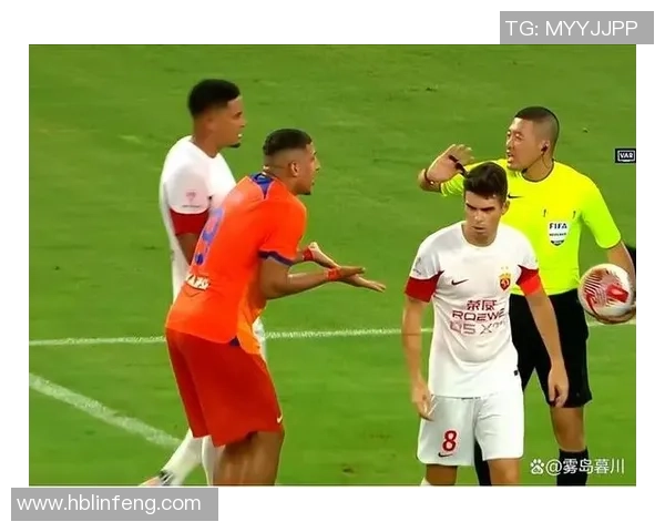 西甲激战热刺与巴萨互交白卷乌龙球引发全场争议判罚热议